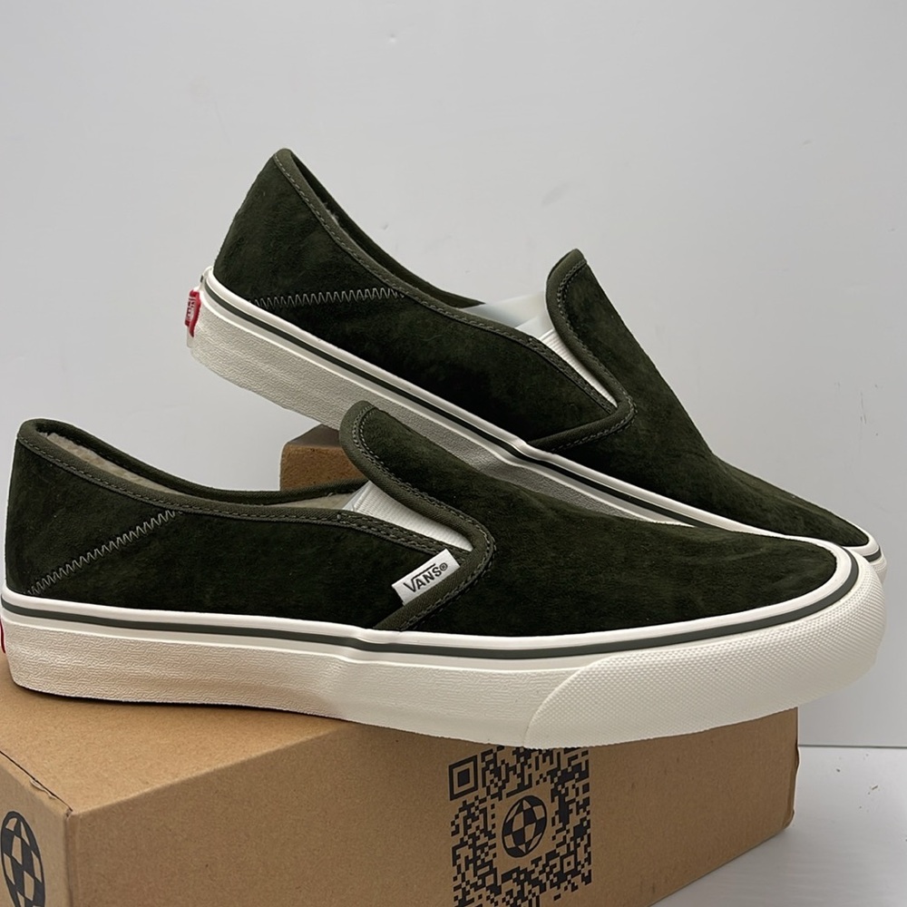Vans Men's Green Classic Slip-On Slip-On Vr3 Sf
Sherpa Grape Leaf/Marshma - Picture 7 of 16